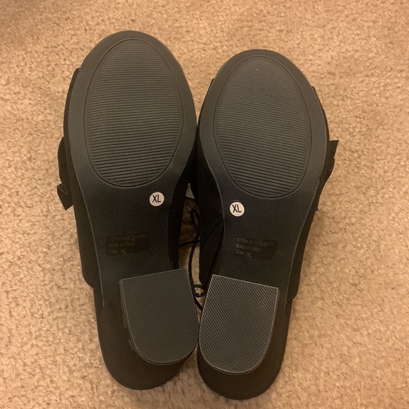 Black Bow Shoes - Picture 6 of 11